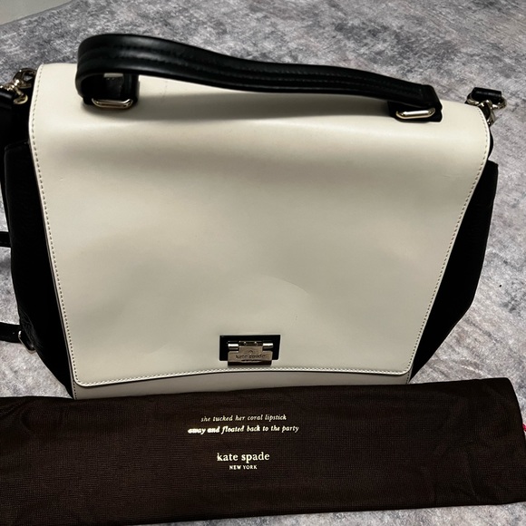 kate spade Handbags - Kate Spade colorblock purse with fold over latching closure